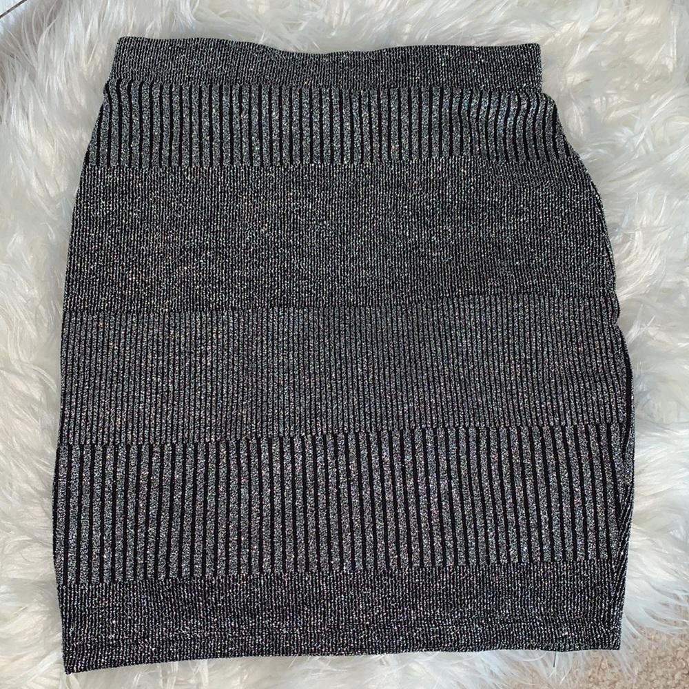Fashion Nova Body Contour Skirt - Picture 2 of 7